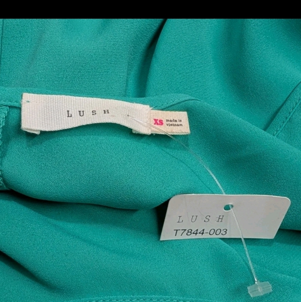 NWT Lush XS Sleeveless Top Blouse Tank Top Cami Green City Spring Summer #750 - Picture 2 of 6